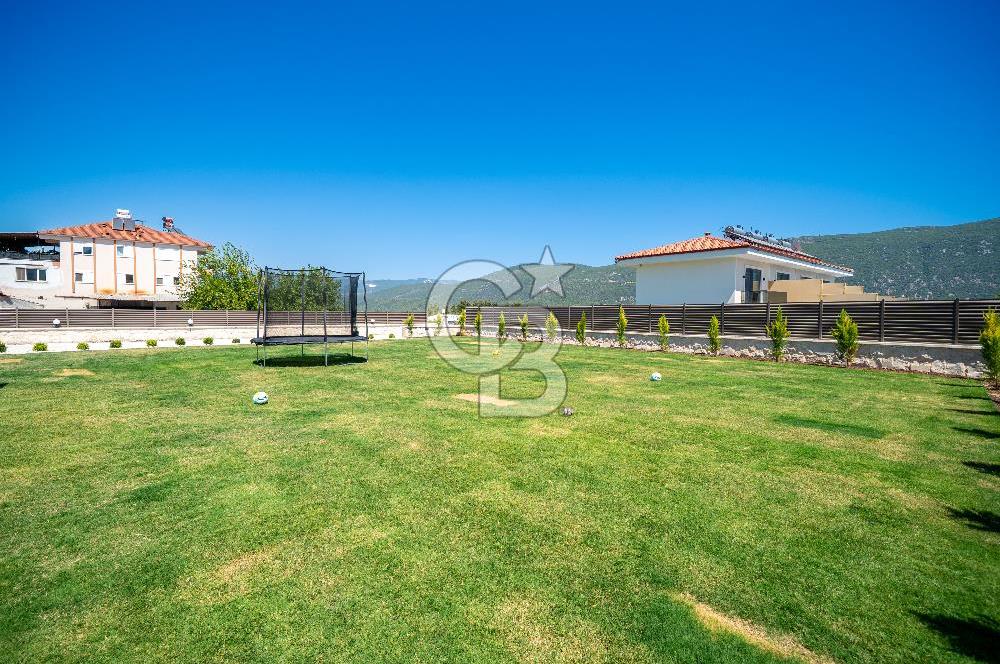 KAŞ'TA 1.804 M² ARSADA AKTİF 4 ADET AIRBNB TESİSİ