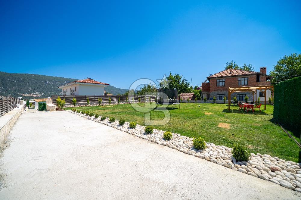 KAŞ'TA 1.804 M² ARSADA AKTİF 4 ADET AIRBNB TESİSİ
