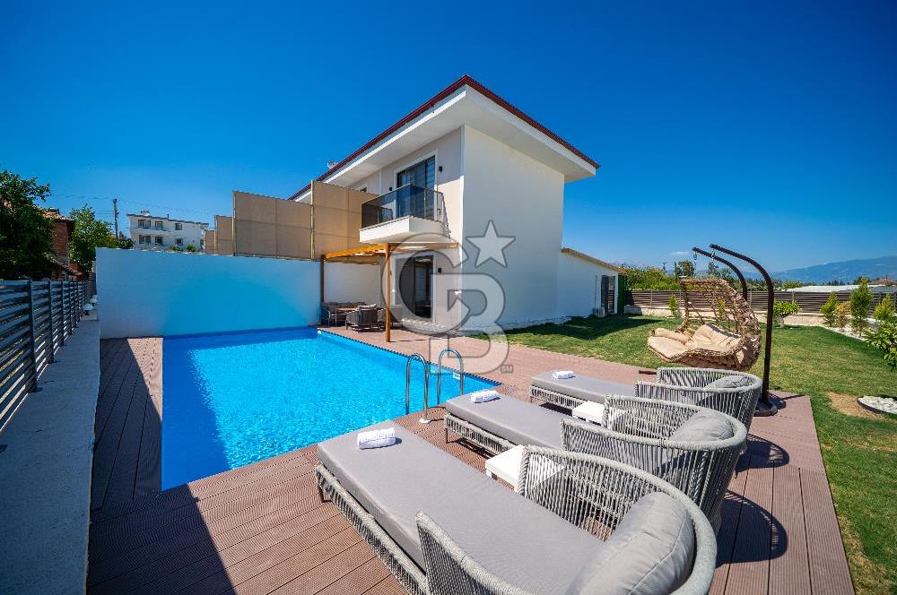 KAŞ'TA 1.804 M² ARSADA AKTİF 4 ADET AIRBNB TESİSİ