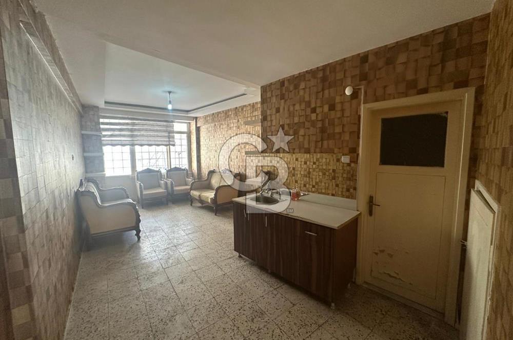 KIŞLA MAHALLESİNDE MERKEZİ KONUMDA SATILIK 80 M² DÜKKÂN