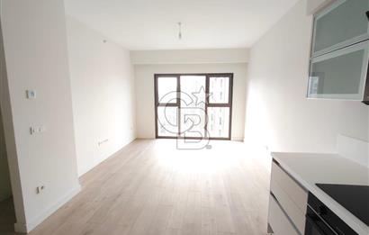 EMLAK KONUT 3.ETAPTA SATILIK 1+1 22.KAT 55M2 ÖZEL TERASLI