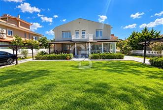 ÇEŞME ŞİFNE’DE GENİŞ BAHÇELİ 7+1 MÜSTAKİL VİLLA - 3 - 348836