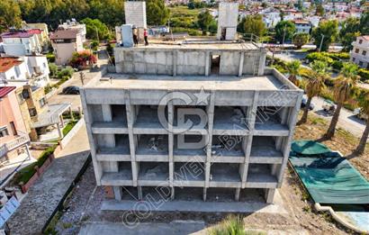 Kuşadası Güzelçamlı'da Denize Sıfır 32 Odalı, Full Deniz Manzaralı Satılık Otel