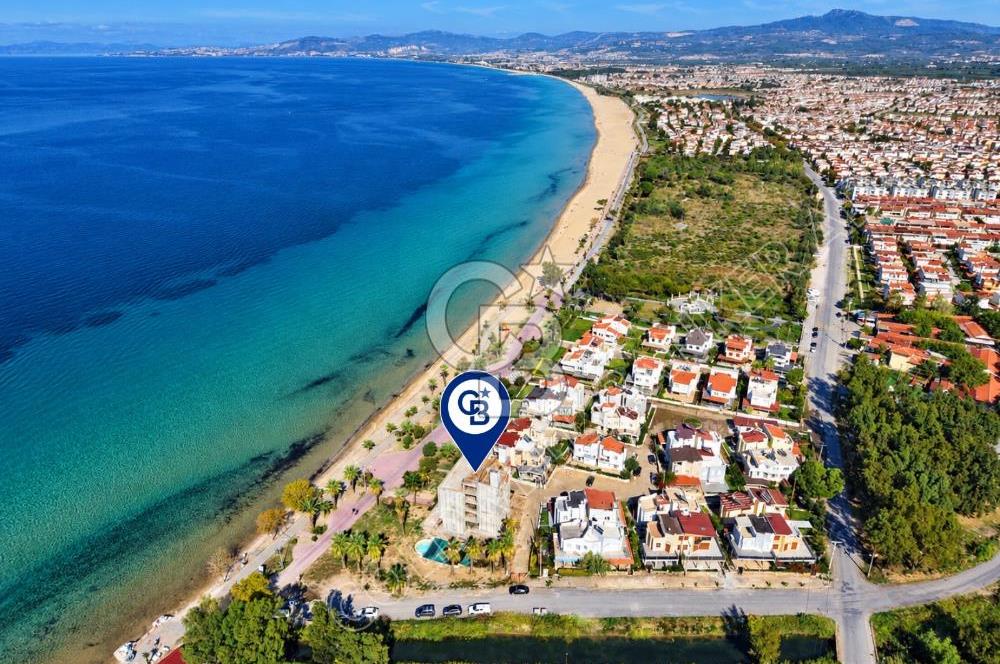 Kuşadası Güzelçamlı'da Denize Sıfır 32 Odalı, Full Deniz Manzaralı Satılık Otel
