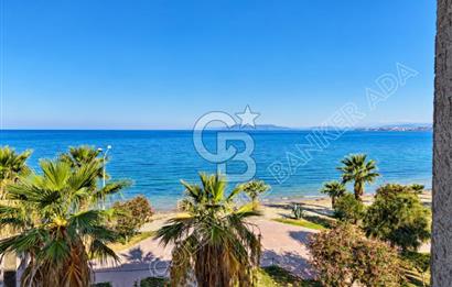 Kuşadası Güzelçamlı'da Denize Sıfır 32 Odalı, Full Deniz Manzaralı Satılık Otel
