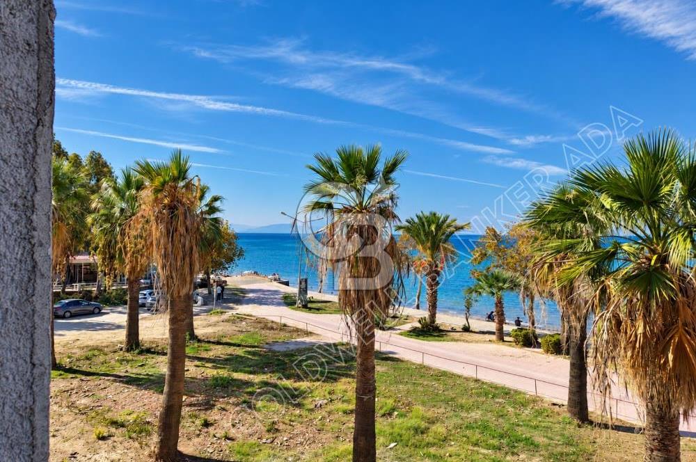 Kuşadası Güzelçamlı'da Denize Sıfır 32 Odalı, Full Deniz Manzaralı Satılık Otel