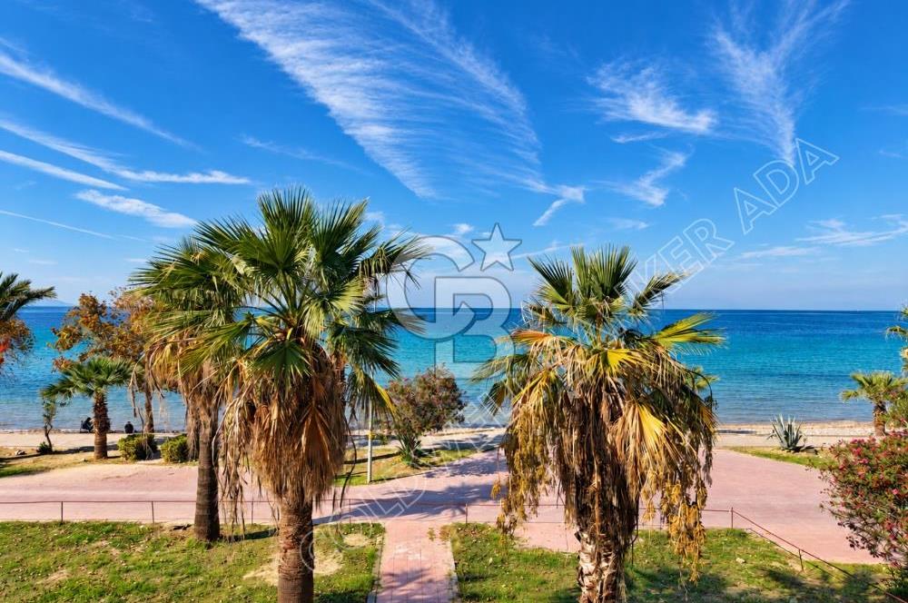 Kuşadası Güzelçamlı'da Denize Sıfır 32 Odalı, Full Deniz Manzaralı Satılık Otel
