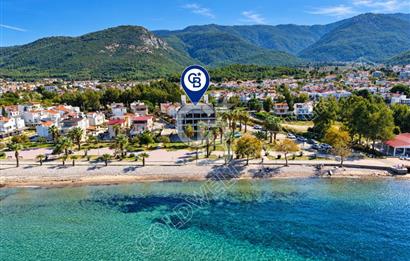 Kuşadası Güzelçamlı'da Denize Sıfır 32 Odalı, Full Deniz Manzaralı Satılık Otel