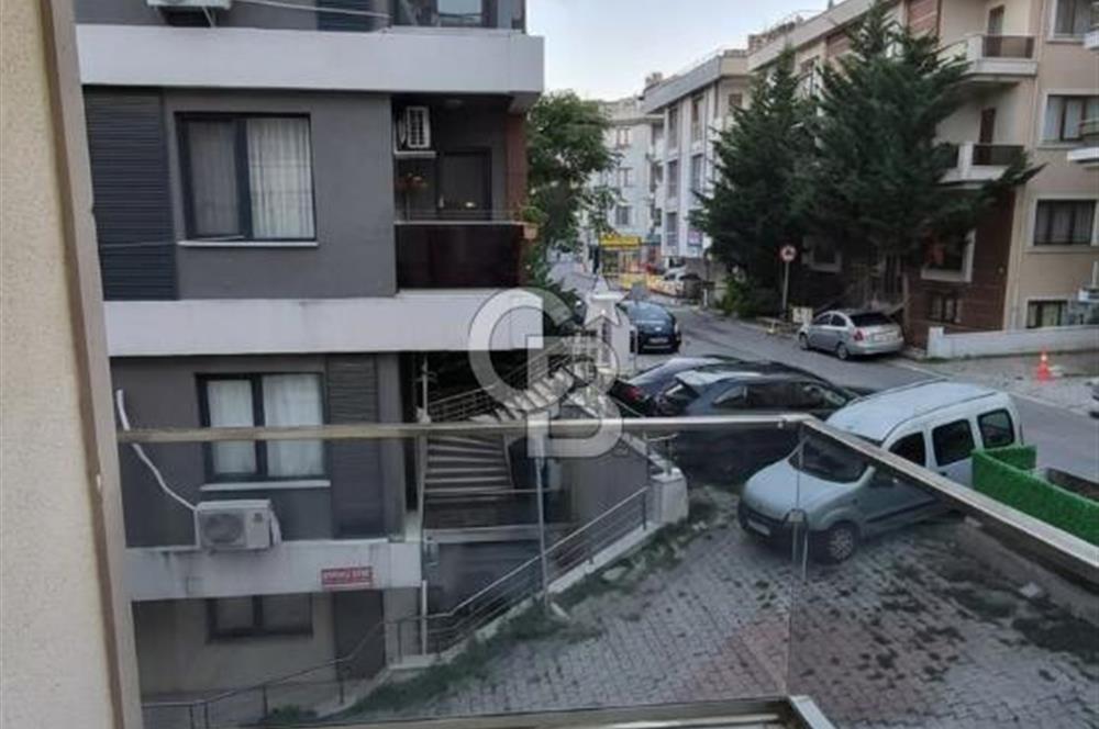 Ataşehir Esatpaşa Mahallesi’nde Kiralık 2+1 Daire