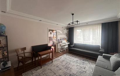 Subayevleri'nde Yenilenmiş Masrafsız Geniş 2+1 Satılık Daire