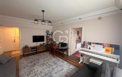 Subayevleri'nde Yenilenmiş Masrafsız Geniş 2+1 Satılık Daire