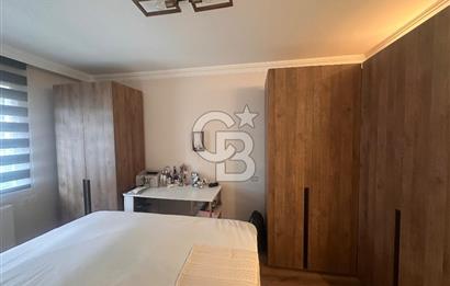 Subayevleri'nde Yenilenmiş Masrafsız Geniş 2+1 Satılık Daire