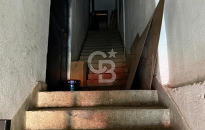 SİTELERDE ANA CADDE ÜZERİ 750 m² 4 KATLI SATILIK KOMPLE BİNA