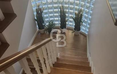BAĞLICA MAHALLESİNDE 440M2 NET KULLANIMLI 5+2 TAM MÜSTAKİL VİLLA