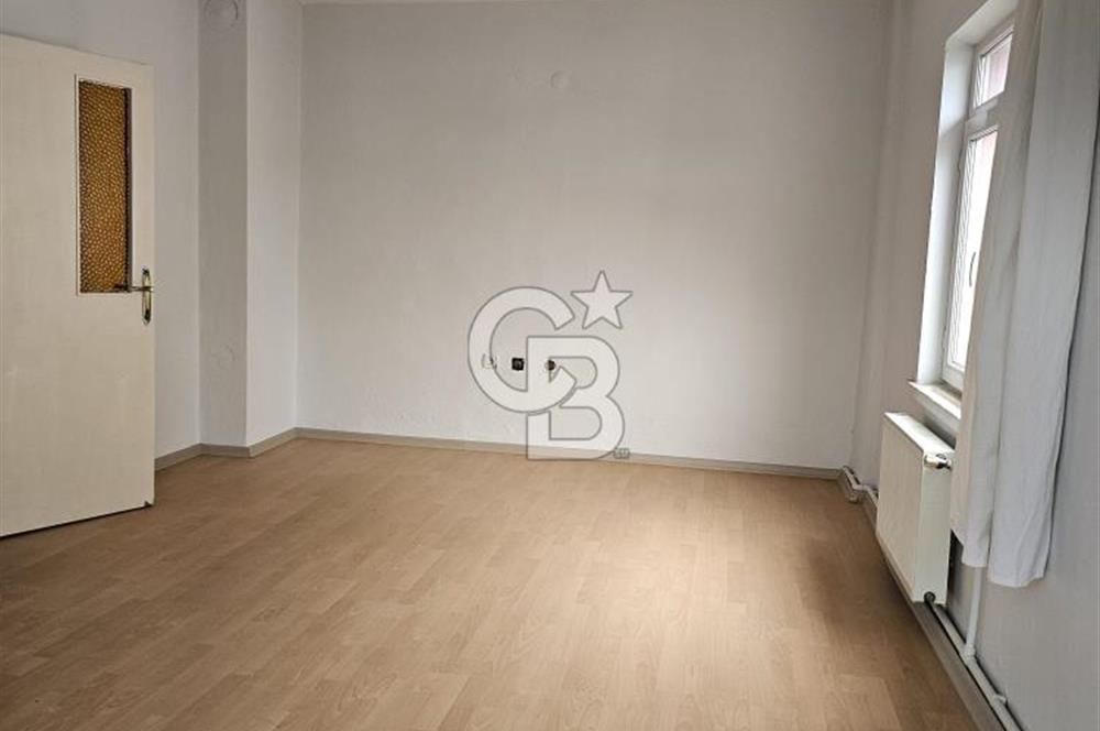 FATİH GOP MAH.DE 3+1 ARA KAT SERA PARKI KARŞISINDA SATILIK DAİRE