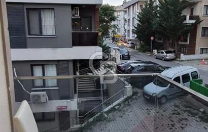 Ataşehir Esatpaşa Mahallesi’nde Kiralık 2+1 Daire