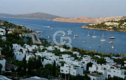 BODRUM GÜNDOĞAN YALIKENT SİTESİ DENİZMANZARALI SATILIK 3+1 VİLLA