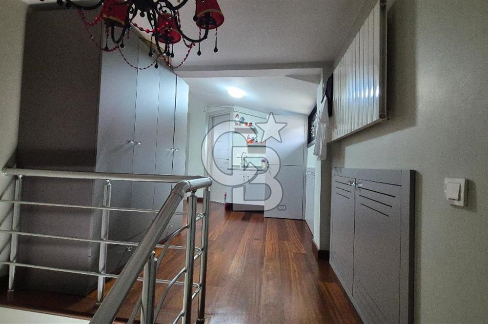 Dragos 'ta Villa Konseptli Deniz Manzaralı Dubleks 200 m² Daire