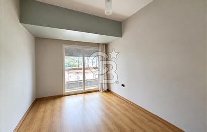 Karşıyaka Parkyücesoy sitesinde 3+1 Kiralık Daire 