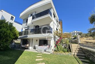 Burhaniye Pelitköy' de Sahile Yakın Müstakil 4+1 Satılık Villa - 1 - 379225