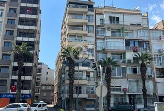 Karşıyaka Yalısında Muhteşem Deniz Manzaralı 4.kat 3+1 Satılık - 1 - 379246