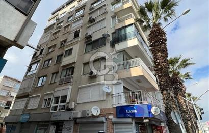 Karşıyaka Yalısında Muhteşem Deniz Manzaralı 4.kat 3+1 Satılık