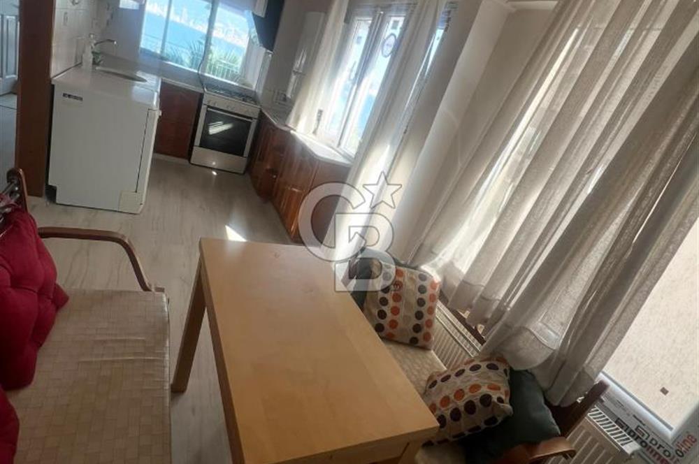 Karşıyaka Yalısında Muhteşem Deniz Manzaralı 4.kat 3+1 Satılık
