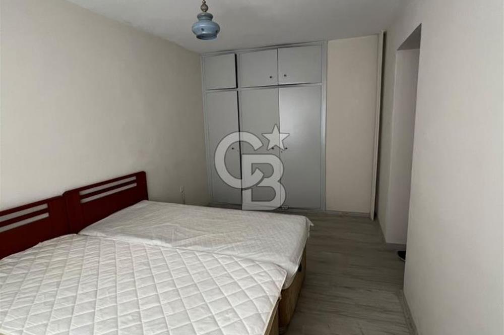 Karşıyaka Yalısında Muhteşem Deniz Manzaralı 4.kat 3+1 Satılık