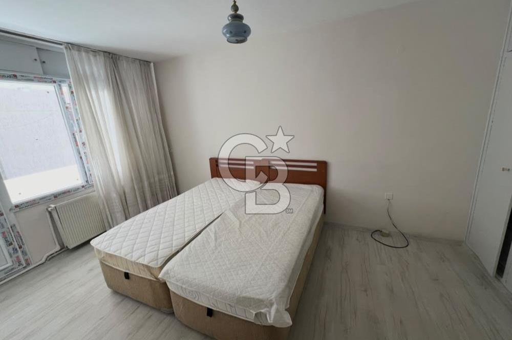 Karşıyaka Yalısında Muhteşem Deniz Manzaralı 4.kat 3+1 Satılık
