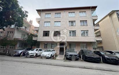 Bahçelievler 3. Cadde 52. Sokak’ta Yeni Boyalı, Aydınlık 3+1 Bahçe Katı