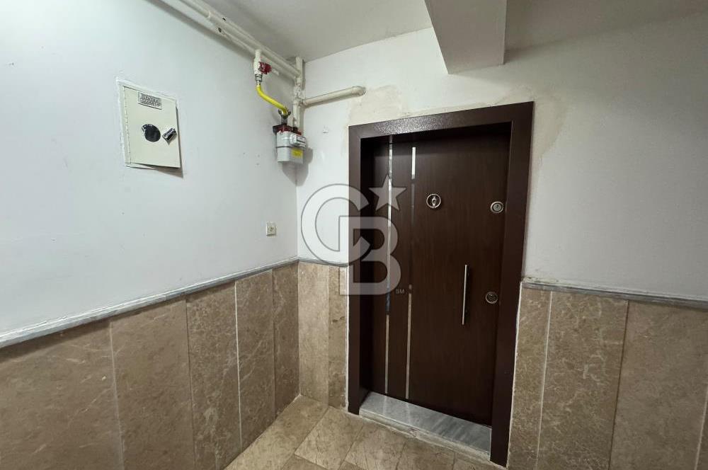 Bahçelievler 3. Cadde 52. Sokak’ta Yeni Boyalı, Aydınlık 3+1 Bahçe Katı
