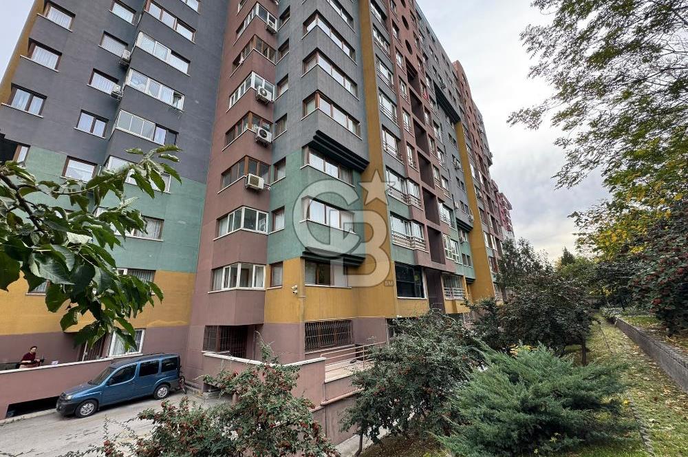 Emek Kırım Caddesi Özkoç Sitesi’nde 120 m² Geniş 3+1 Yüksek Giriş
