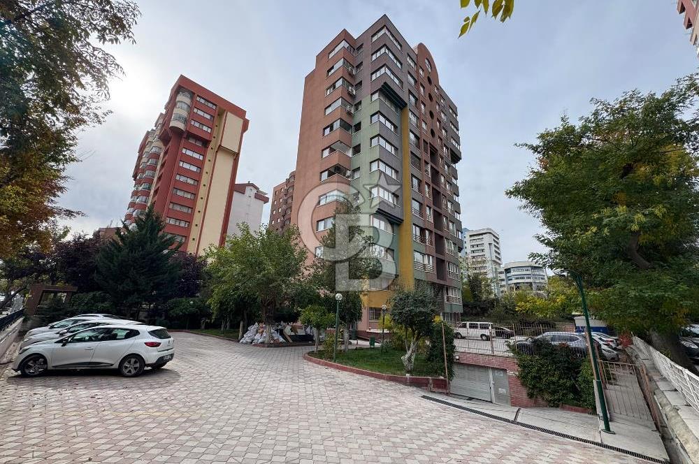 Emek Kırım Caddesi Özkoç Sitesi’nde 120 m² Geniş 3+1 Yüksek Giriş