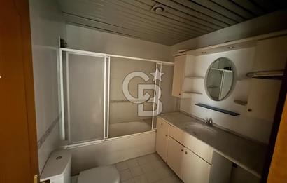 Emek Kırım Caddesi Özkoç Sitesi’nde 120 m² Geniş 3+1 Yüksek Giriş