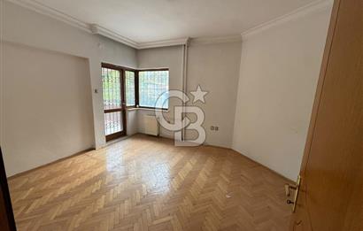 Emek Kırım Caddesi Özkoç Sitesi’nde 120 m² Geniş 3+1 Yüksek Giriş