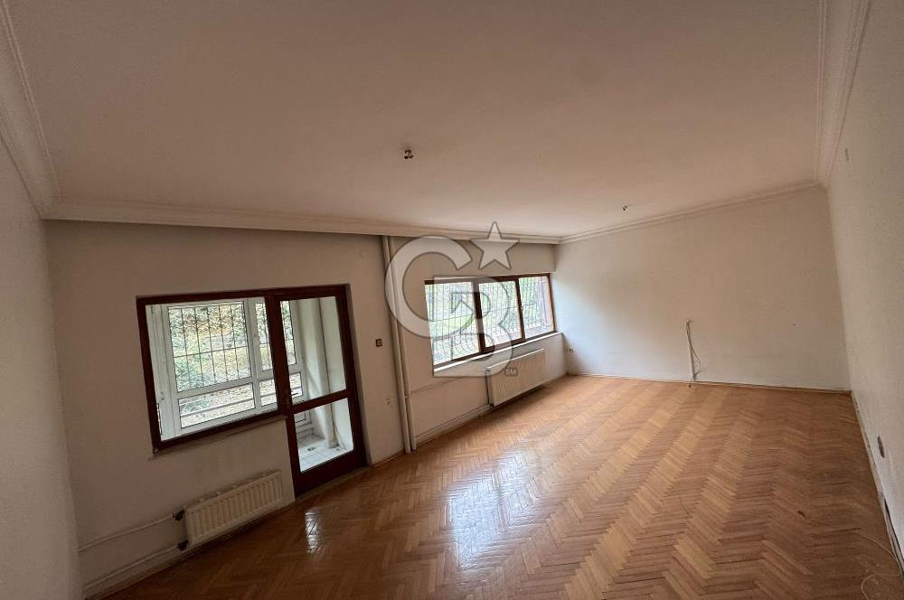 Emek Kırım Caddesi Özkoç Sitesi’nde 120 m² Geniş 3+1 Yüksek Giriş