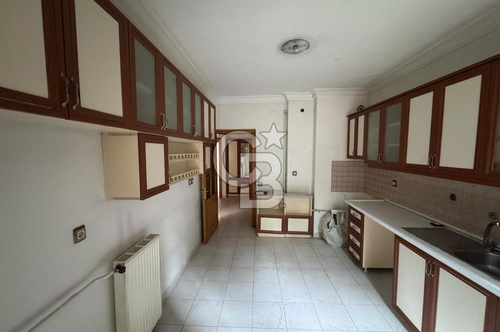 Emek Kırım Caddesi Özkoç Sitesi’nde 120 m² Geniş 3+1 Yüksek Giriş