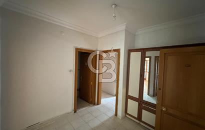 Emek Kırım Caddesi Özkoç Sitesi’nde 120 m² Geniş 3+1 Yüksek Giriş