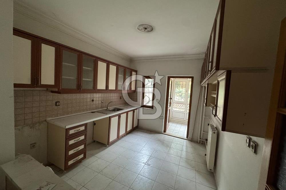 Emek Kırım Caddesi Özkoç Sitesi’nde 120 m² Geniş 3+1 Yüksek Giriş