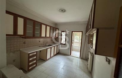 Emek Kırım Caddesi Özkoç Sitesi’nde 120 m² Geniş 3+1 Yüksek Giriş