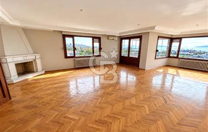 KÜÇÜKYALI'DA BÜYÜLEYEN DENİZ MANZARASI,50m² SALON,KİRALIK 3+1