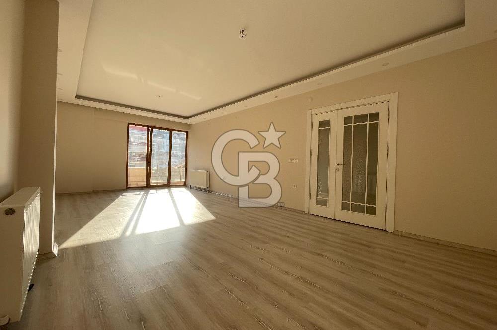 VERSAY YAMAÇ EVLER'DE SATILIK GENİŞ 3+1 ARAKAT DÜZ DAİRE