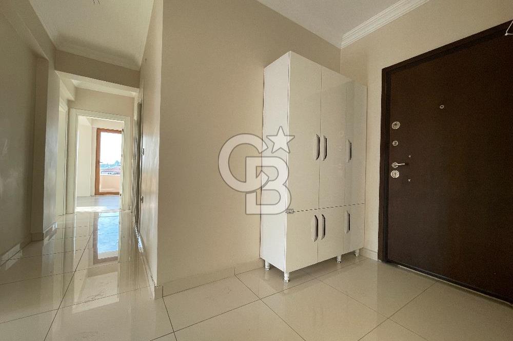 VERSAY YAMAÇ EVLER'DE SATILIK GENİŞ 3+1 ARAKAT DÜZ DAİRE