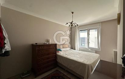 BAHÇELİEVLER’DE 5 YAŞINDA BİNADA 107M2 3+1 SATILIK DAİRE