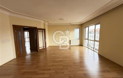 Eryaman'da Cadde Cepheli Asansörlü 4+2 Dubleks Satılık Daire
