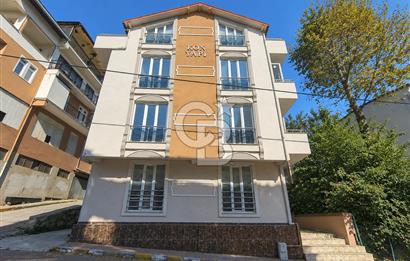 KOCAELİ KURUÇEŞME KOCATEPE MH. SATILIK 3+1 ÇATI DUBLEKS DAİRE