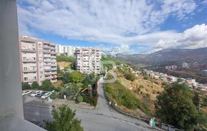 İzmir Körfez Evleri Mah. Deniz Manzaralı 4+1 Kiralık Daire