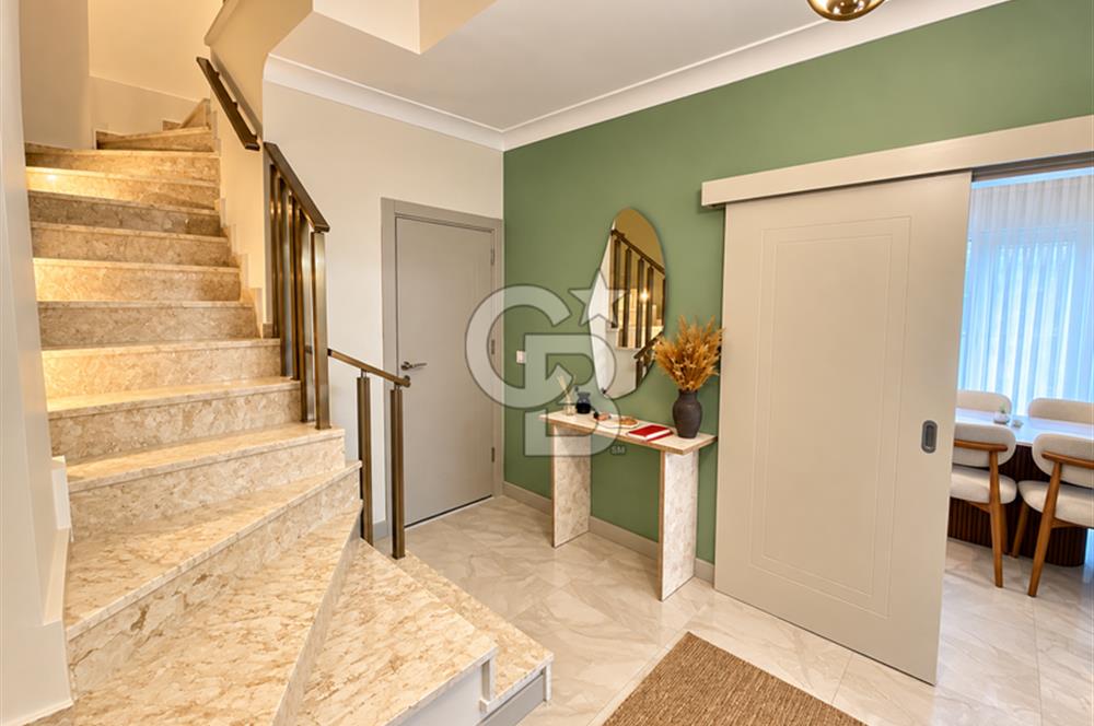 BAŞİSKELE ALTINVADİ SİTESİNDE SATILIK ÖZEL TASARIM 3+1 DUBLEKS