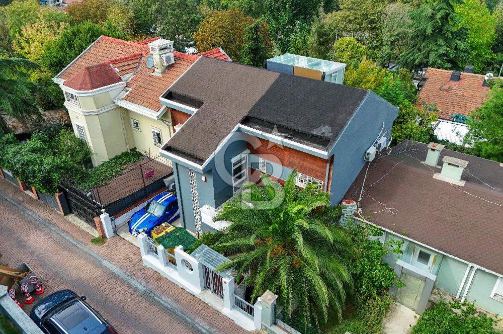 LEVENT DE YENİLENMİŞ BAHÇELİ VİLLA
