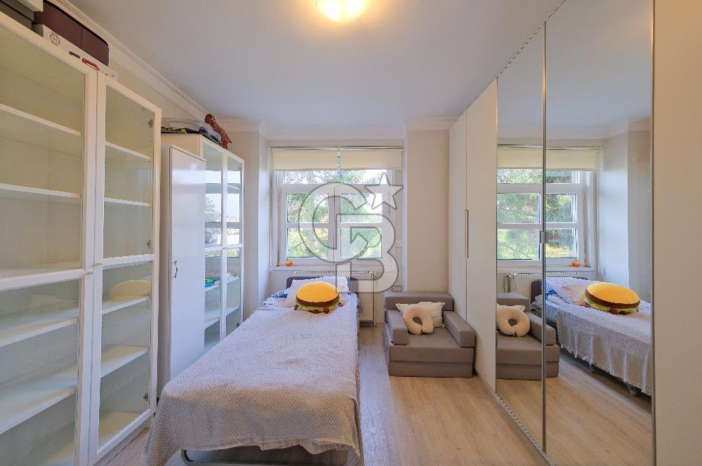LEVENT DE YENİLENMİŞ BAHÇELİ VİLLA